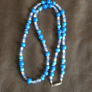 Vintage blue stone & crystal bead necklace (Lapiz lazuli?)